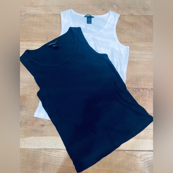 NEW, MODA International, High Neck Tank Tops, Set of 2, Black & White SZ: Medium - Picture 1 of 3